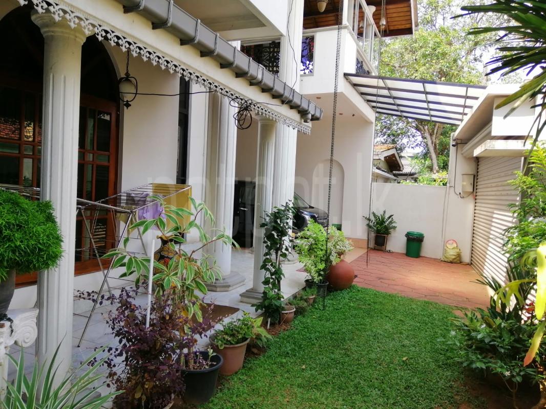 House for Sale in Maharagama ads-image-1