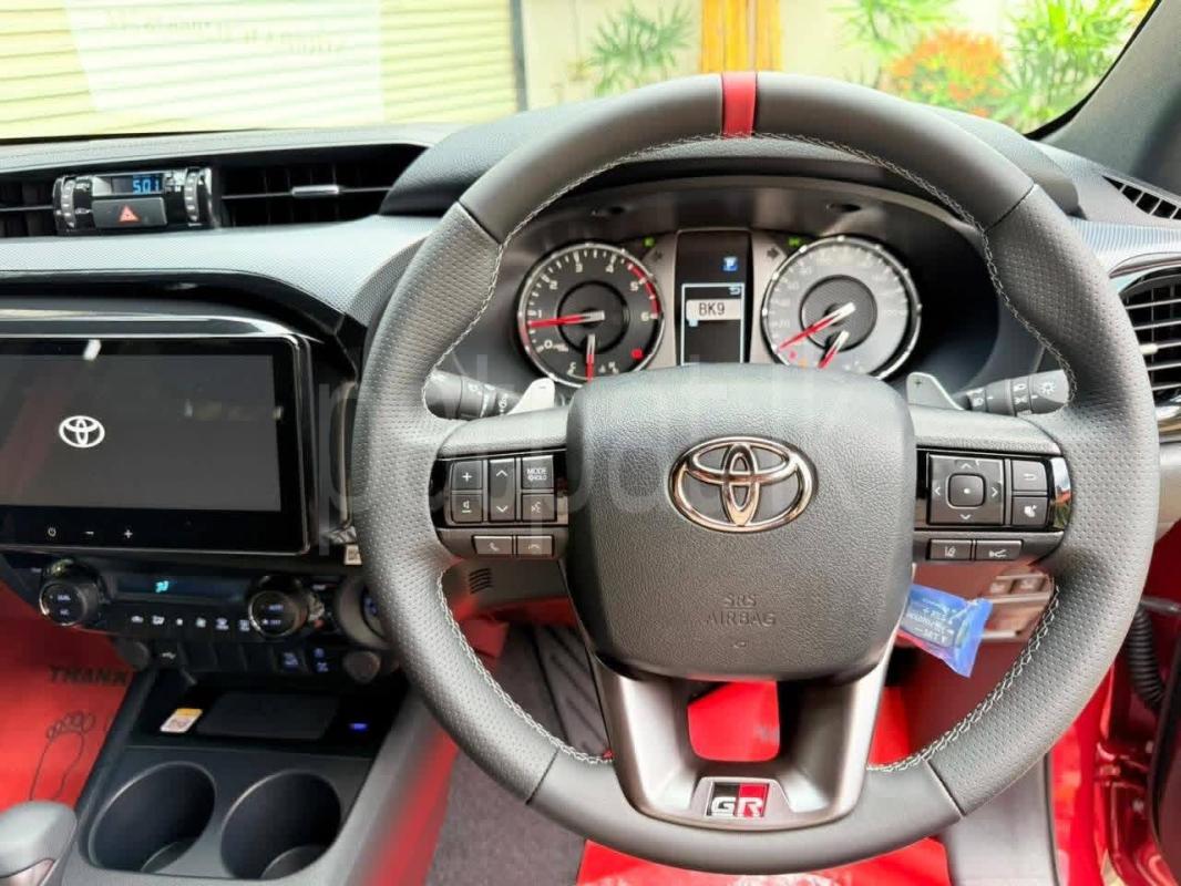 Advertisement image 6