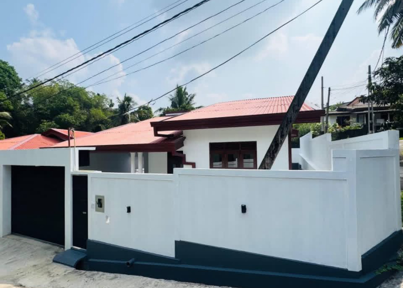 House for Sale in Homagama ads-image-1