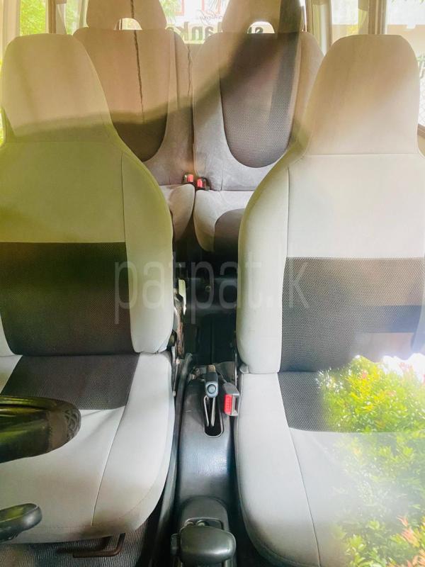 Advertisement image 6