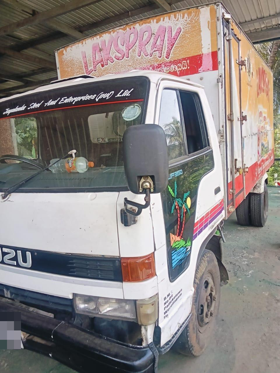 Isuzu ELF 1993 - பயன்படுத்தப்பட்டது டிரக் sale in Sri Lanka - patpat.lk