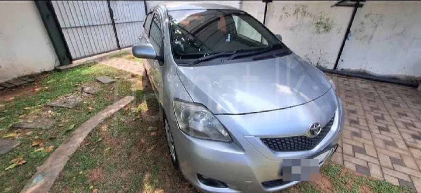 Toyota Yaris 2011 - Used Car sale in Sri Lanka - patpat.lk