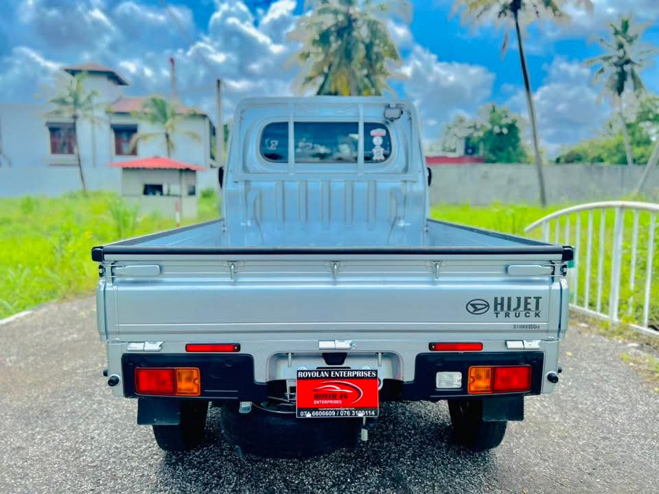 Daihatsu Hijet 2025 - மறுசீரமைக்கப்பட்டது டிரக் sale in Sri Lanka - patpat.lk