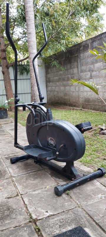 Advertisement image 6