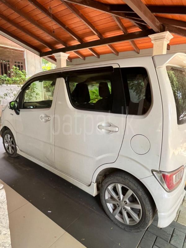 Advertisement image 1