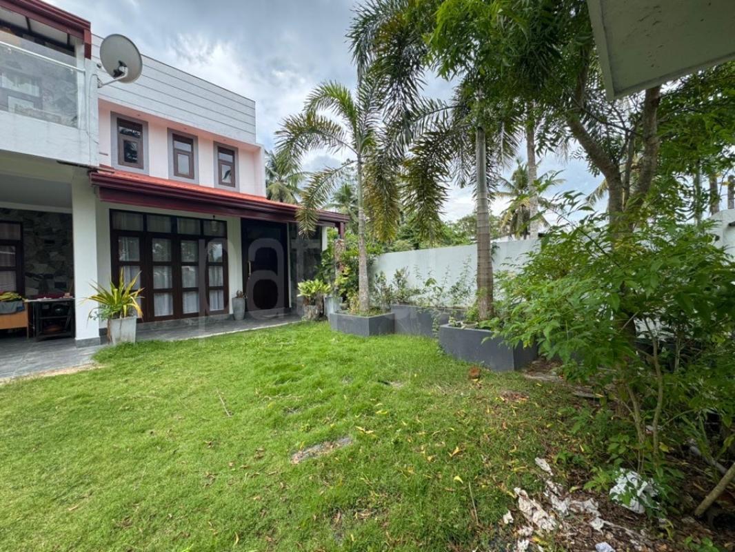 House for Sale in Athurugiriya