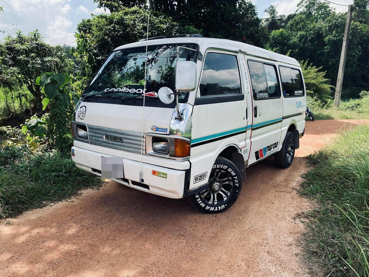 Mazda Brawny 1991 ads-image-1