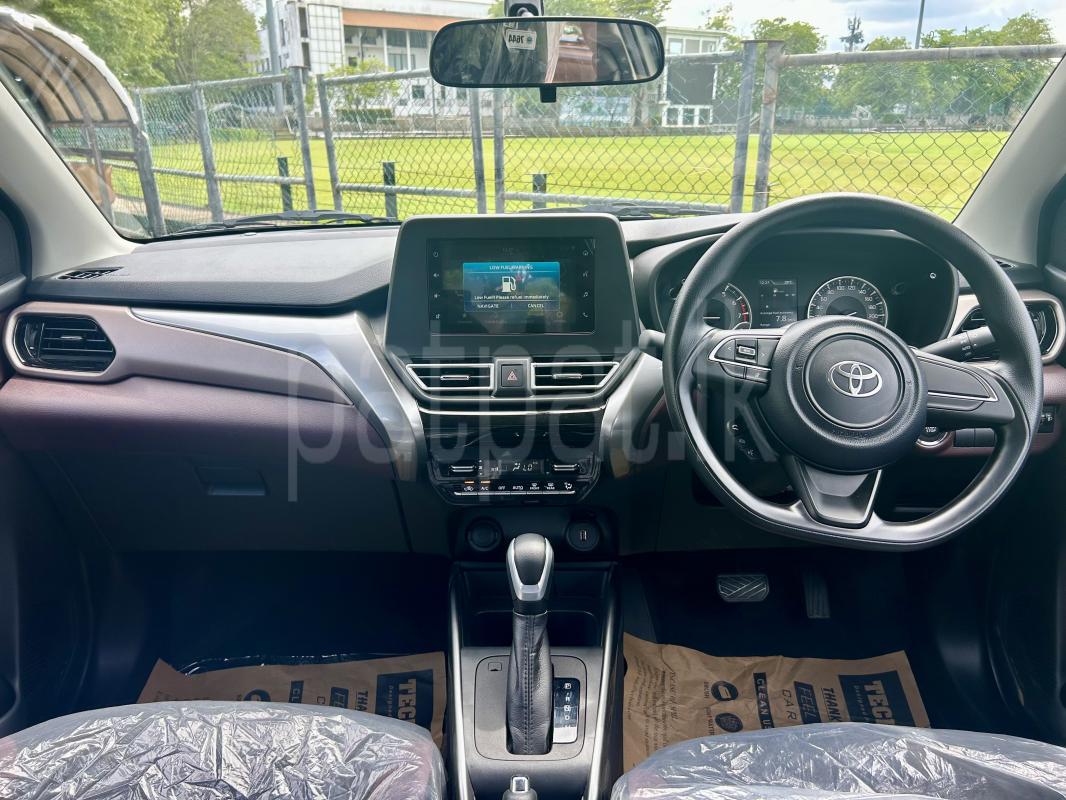 Advertisement image 6