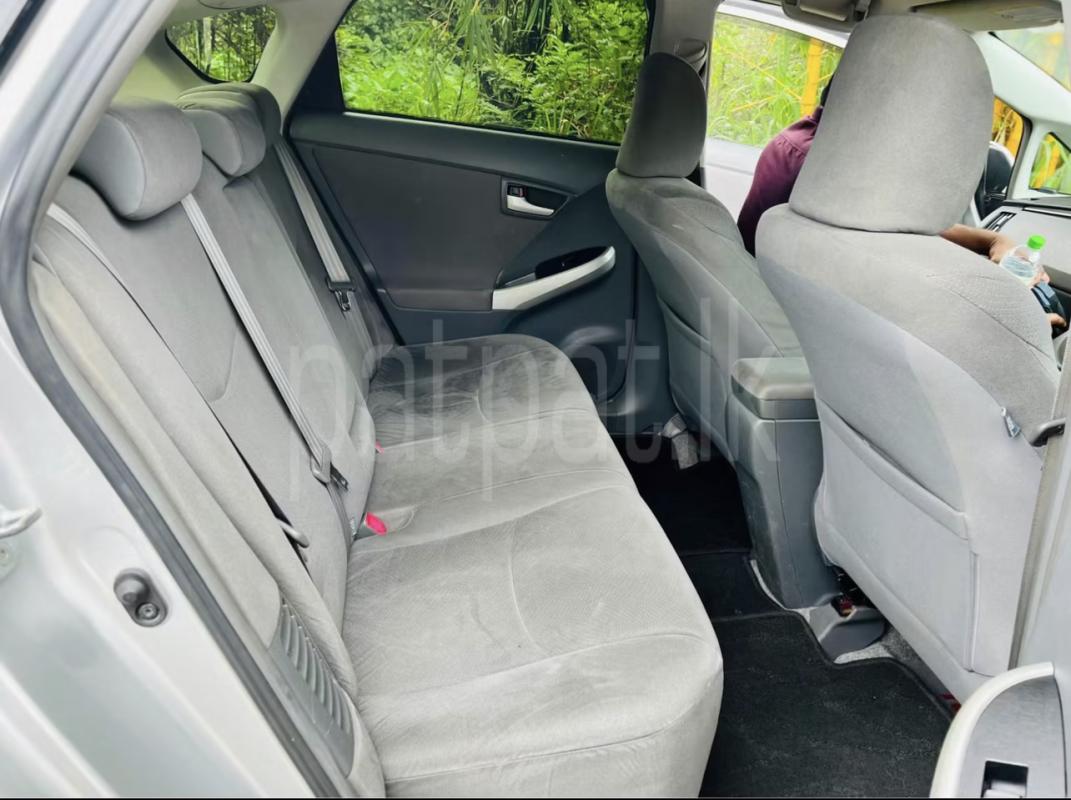 Toyota Prius 2012 - Used Car sale in Sri Lanka - patpat.lk