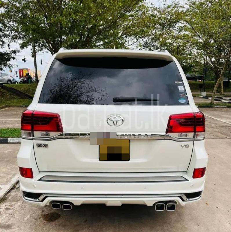 Advertisement image 6