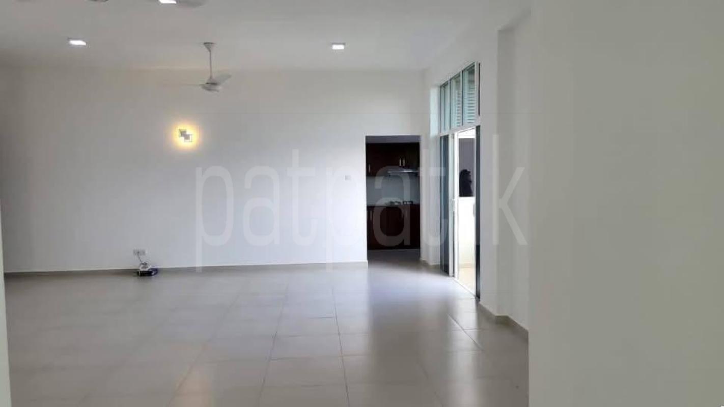 Luxury Apartment for Sale in Wellawatta (Colombo 06)
