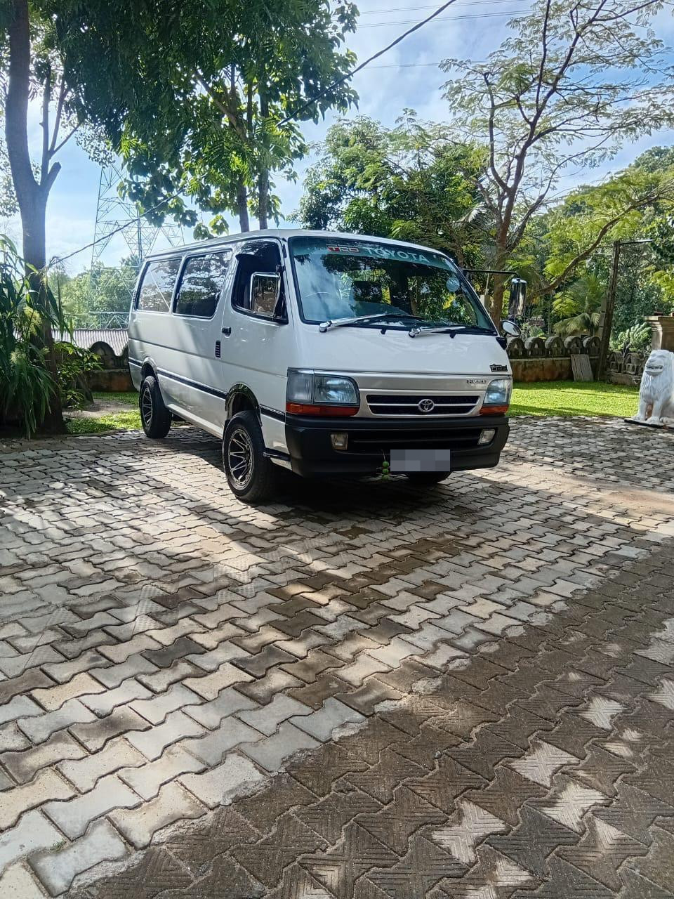 Toyota Hiace 1991 - Used Van sale in Sri Lanka - patpat.lk