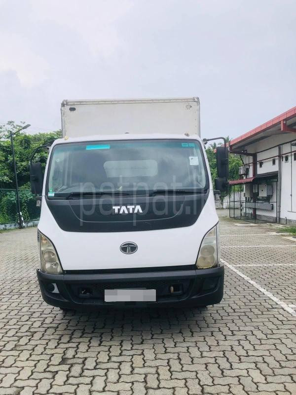 Tata Ultra 2015 - භාවිතා කරන ලද ට්‍රක් රථය sale in Sri Lanka - patpat.lk