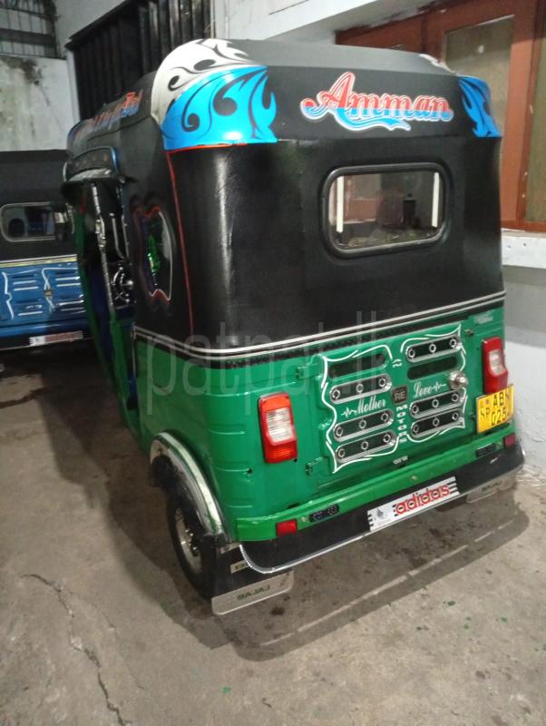 Bajaj Three Wheel 2016 - பயன்படுத்தப்பட்டது முச்சக்கர வண்டி sale in Sri Lanka - patpat.lk