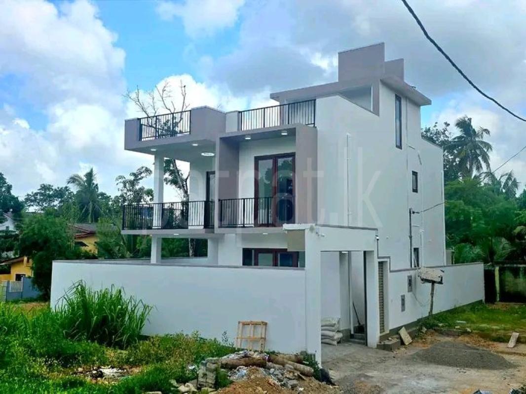 House for Sale in Kottawa