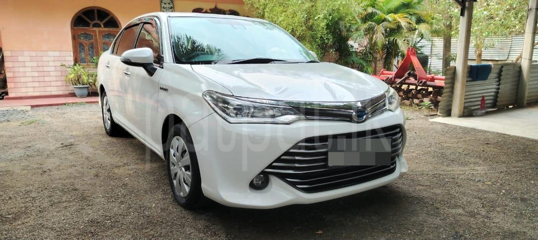 Toyota Axio 2015 - பயன்படுத்தப்பட்டது கார் sale in Sri Lanka - patpat.lk