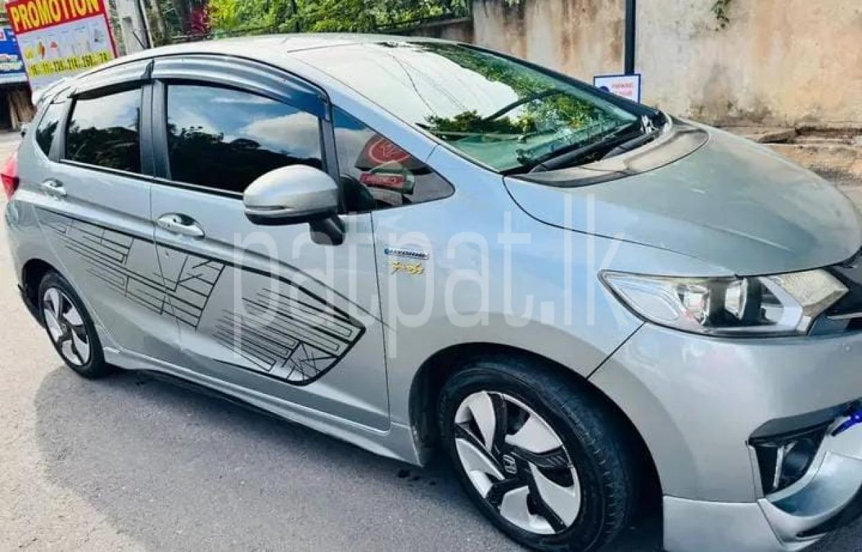 Advertisement image 5