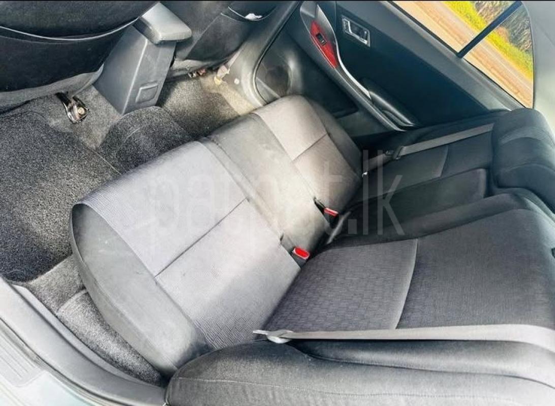 Advertisement image 6