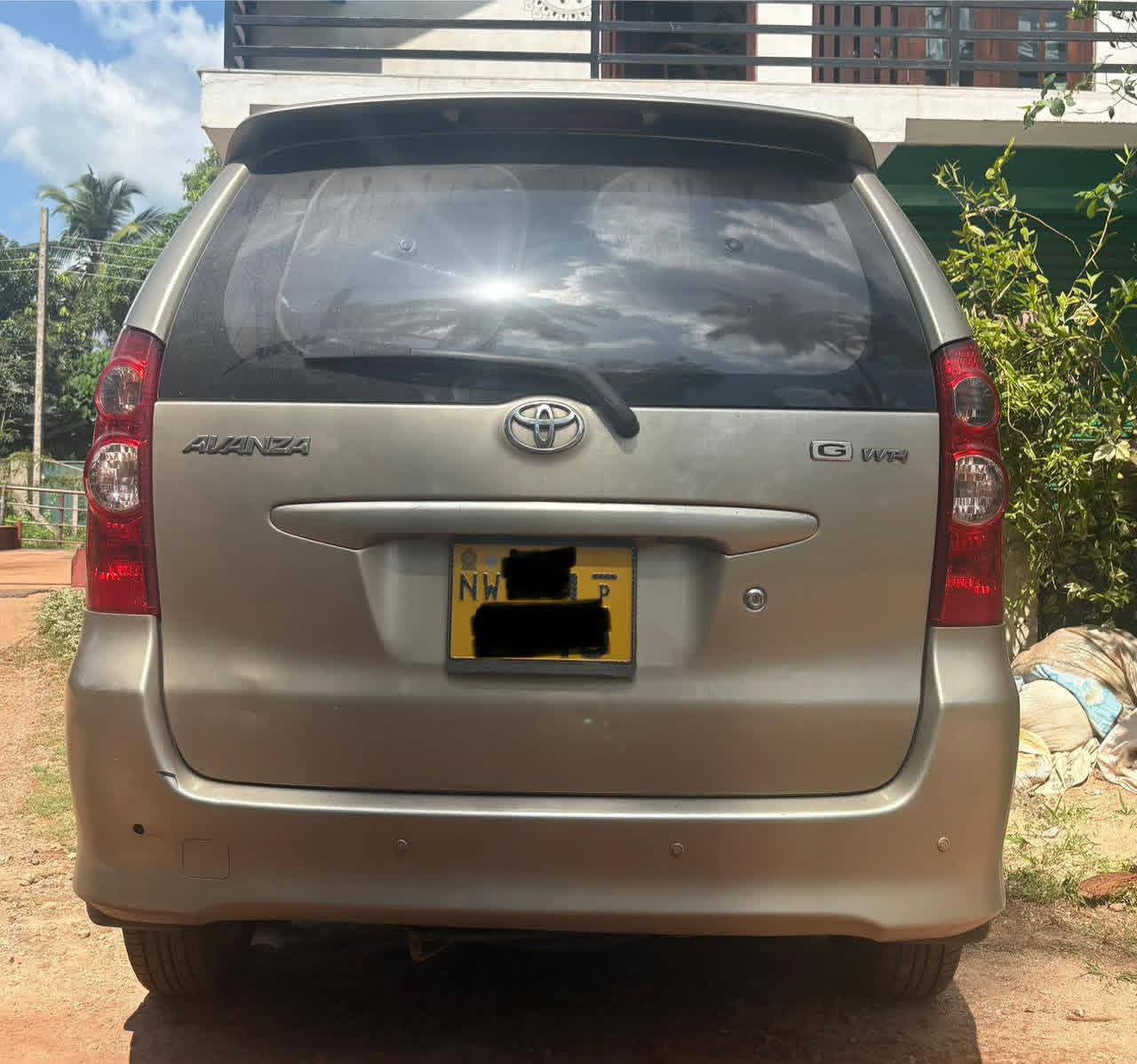 Toyota Avanza 2008 - பயன்படுத்தப்பட்டது வேன் sale in Sri Lanka - patpat.lk