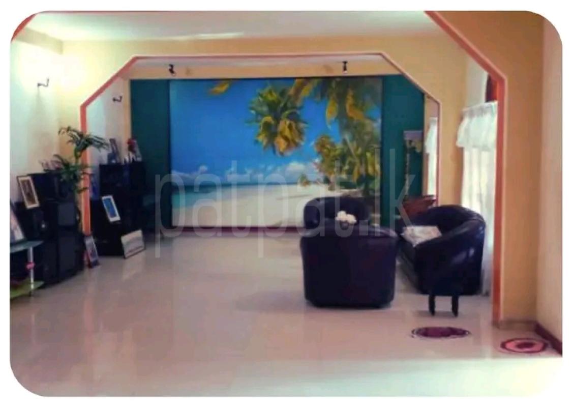 Advertisement image 1