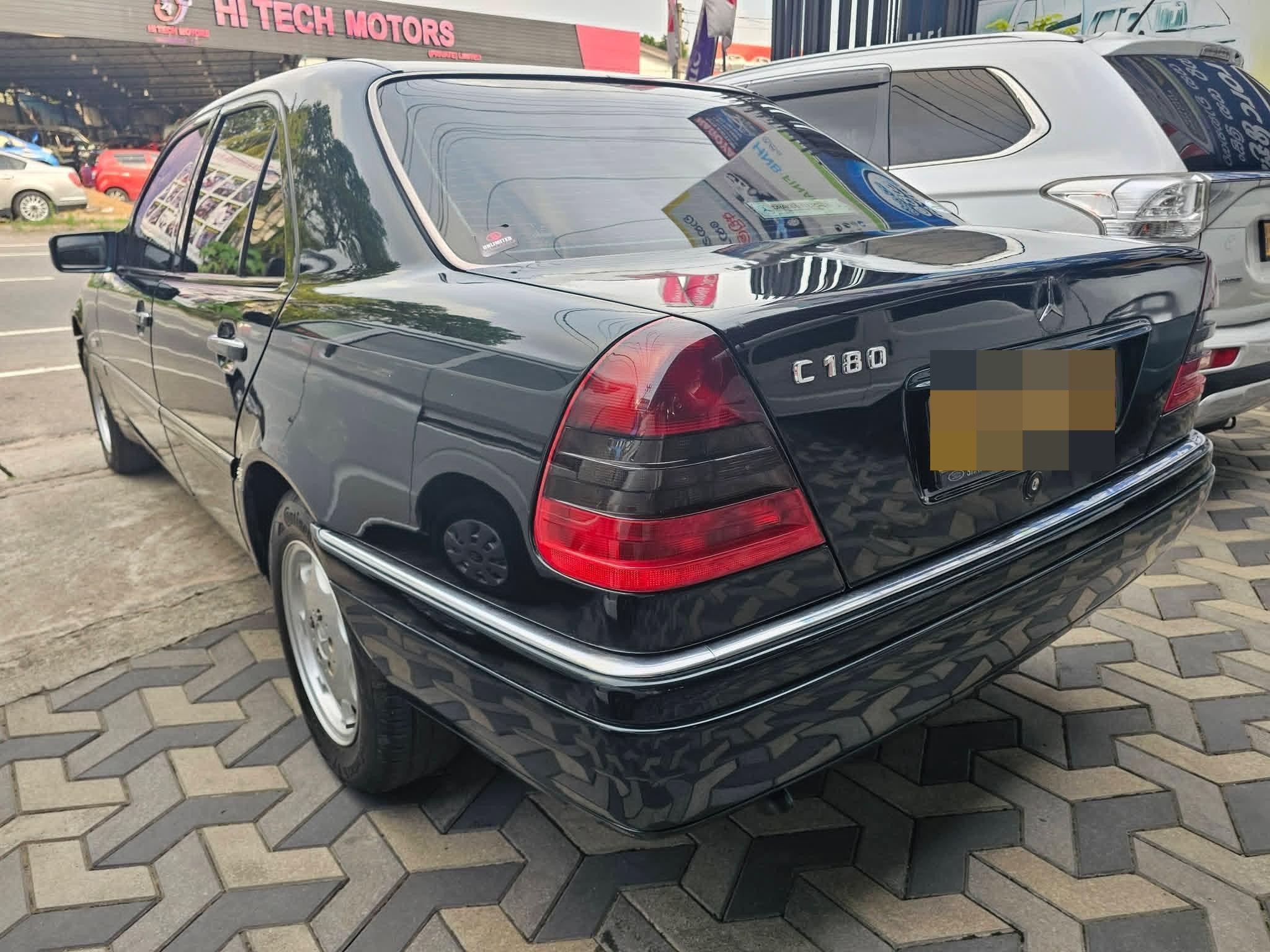 Mercedes Benz C180 1995 - Used Car sale in Sri Lanka - patpat.lk