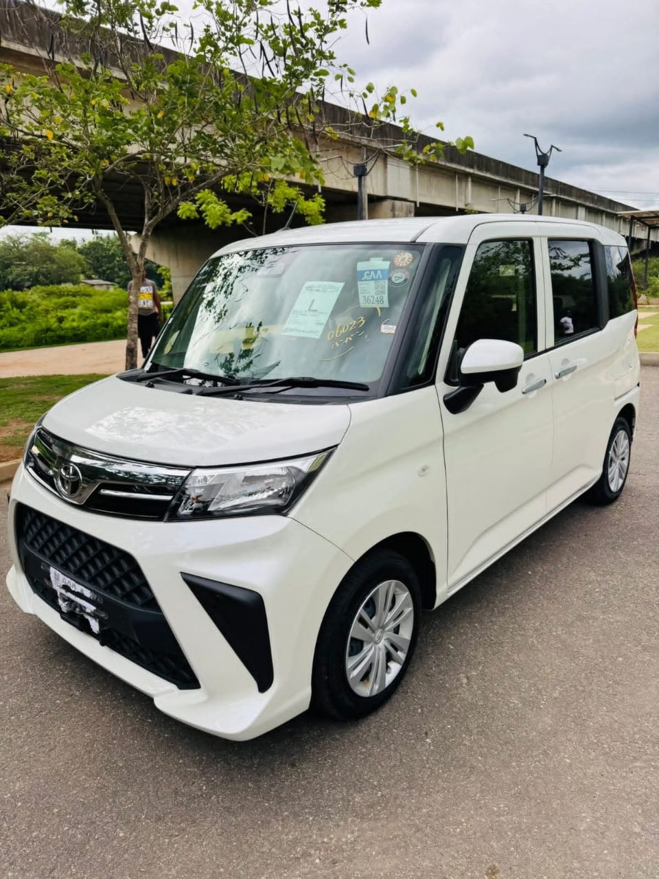 Toyota Roomy 2025 - භාවිතා කරන ලද වෑන් රථය sale in Sri Lanka - patpat.lk