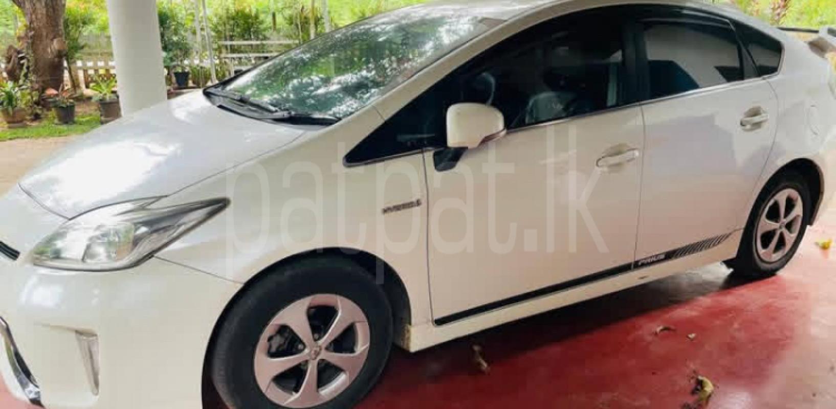 Toyota Prius 2013 - பயன்படுத்தப்பட்டது கார் sale in Sri Lanka - patpat.lk