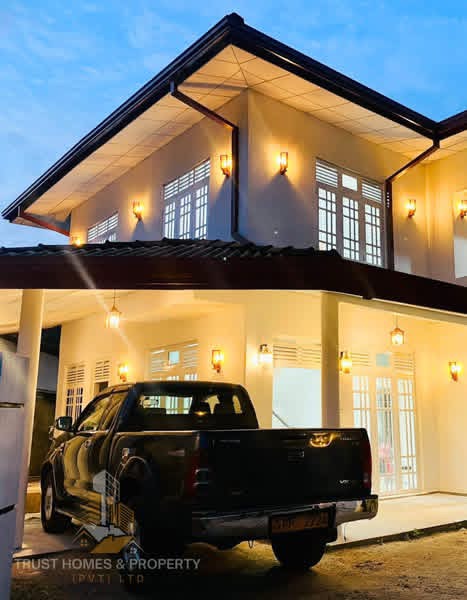 House for Sale in Udugampola