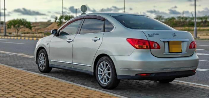 Nissan Bluebird 2008 - பயன்படுத்தப்பட்டது கார் sale in Sri Lanka - patpat.lk