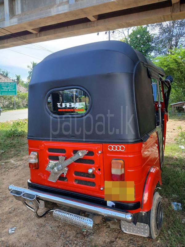 Bajaj Three Wheel 2013 - Used Three wheeler sale in Sri Lanka - patpat.lk