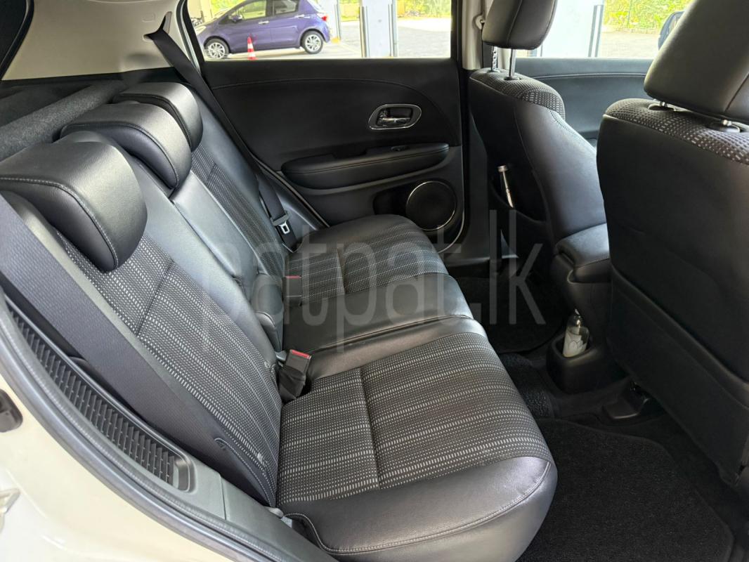 Advertisement image 6