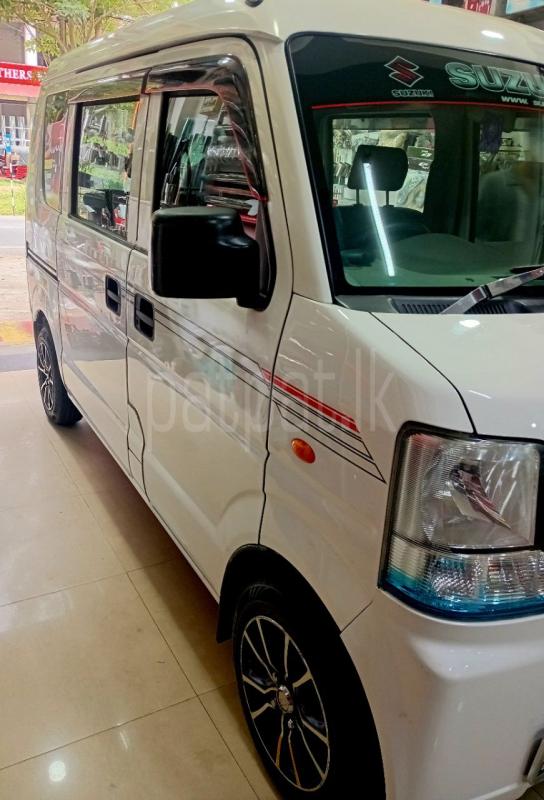 Advertisement image 3