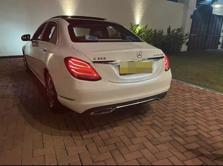 Mercedes Benz C300 2013 - Used Car sale in Sri Lanka - patpat.lk