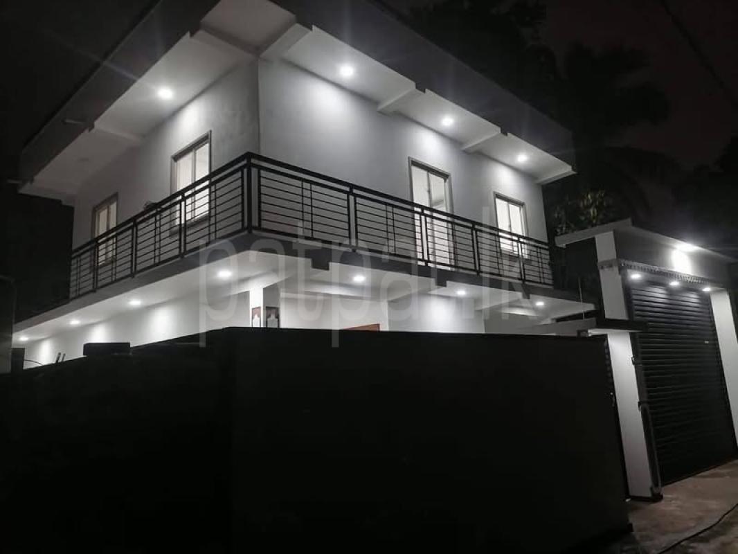 House for Sale in Walpola (WP) ads-image-1