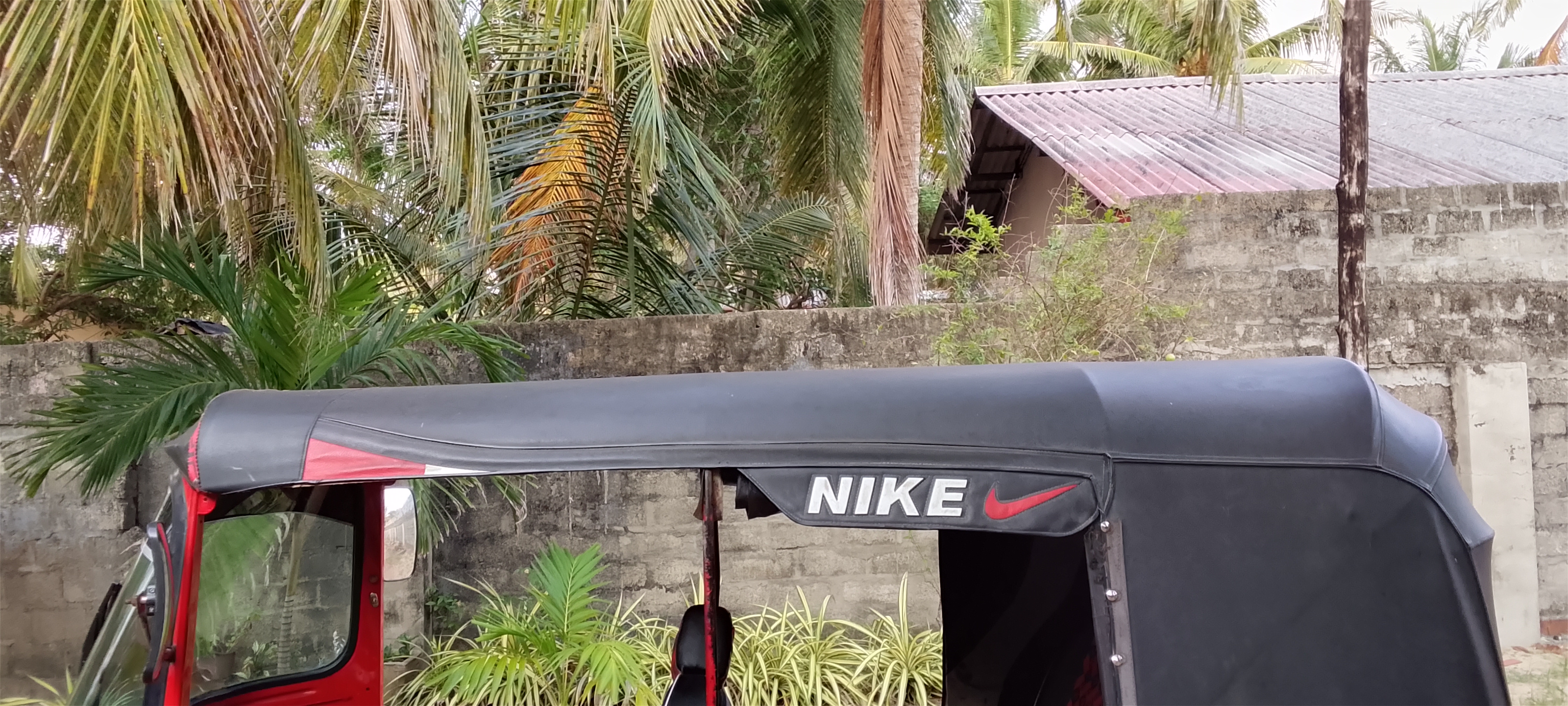 Bajaj Three Wheel 2011 - Used Three wheeler sale in Sri Lanka - patpat.lk