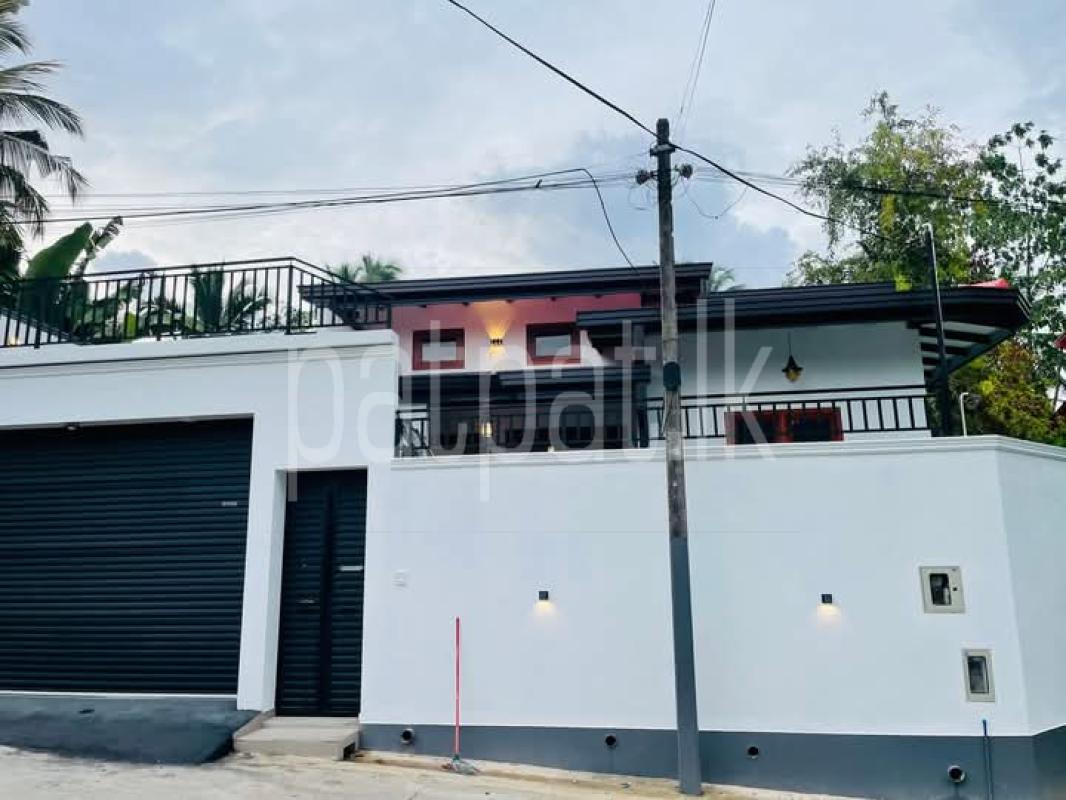 Advertisement image 3