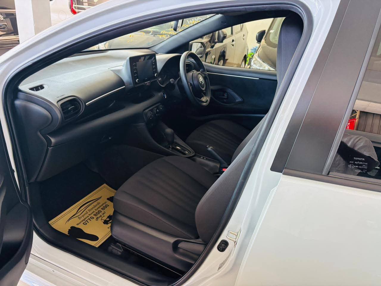 Toyota Yaris 2023 - Used Car sale in Sri Lanka - patpat.lk