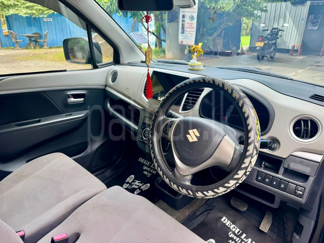 Suzuki Wagon R 2015 - භාවිතා කරන ලද කාර් sale in Sri Lanka - patpat.lk