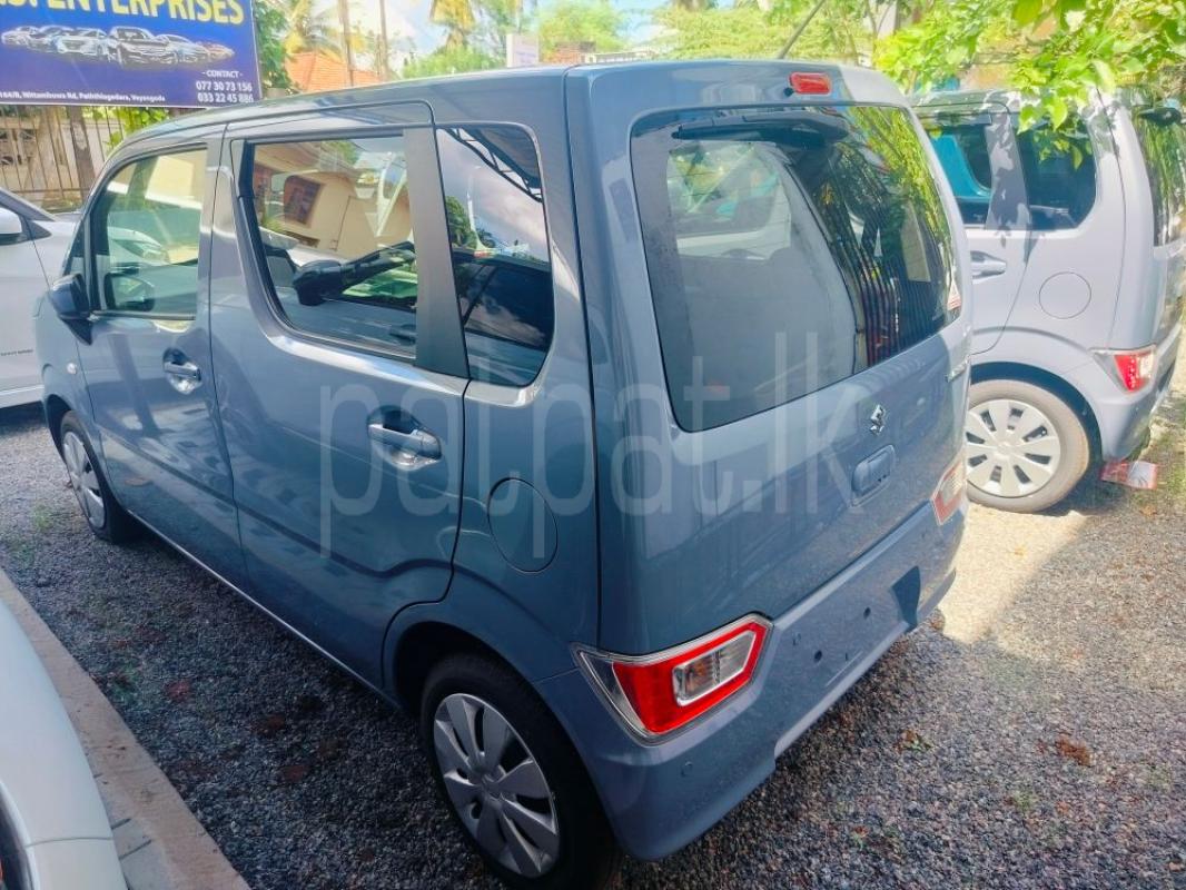 Advertisement image 3