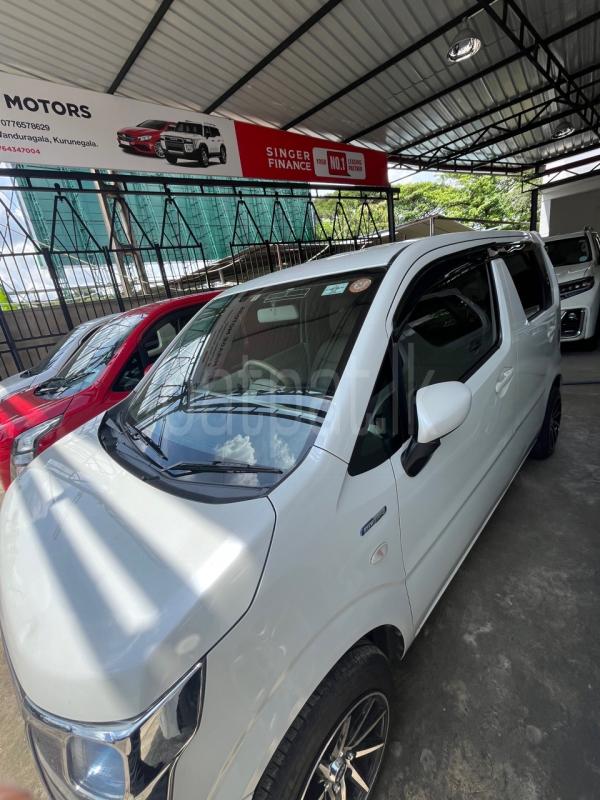 Advertisement image 4