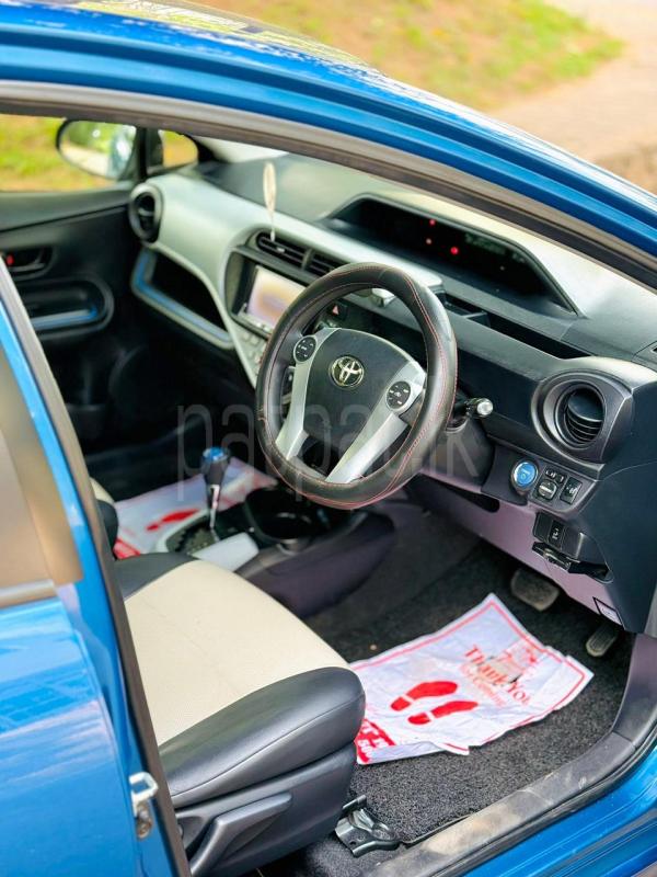 Toyota Aqua 2013 - பயன்படுத்தப்பட்டது கார் sale in Sri Lanka - patpat.lk