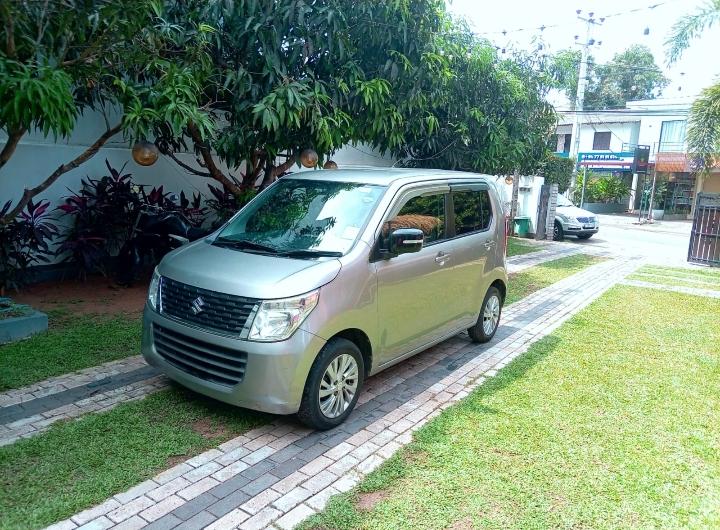 Suzuki Wagon R 2014 - பயன்படுத்தப்பட்டது கார் sale in Sri Lanka - patpat.lk