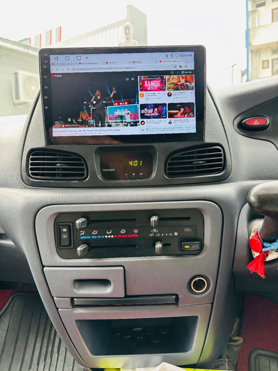 Toyota Noah 2002 - Used Van sale in Sri Lanka - patpat.lk