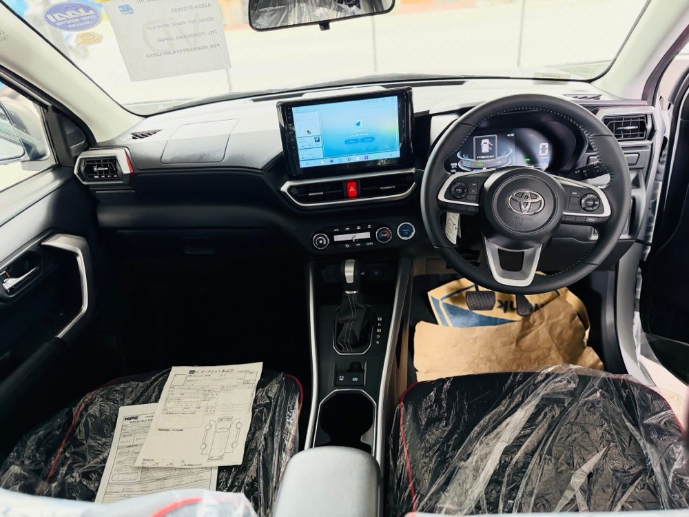 Toyota Raize 2025 - Brand New SUV sale in Sri Lanka - patpat.lk