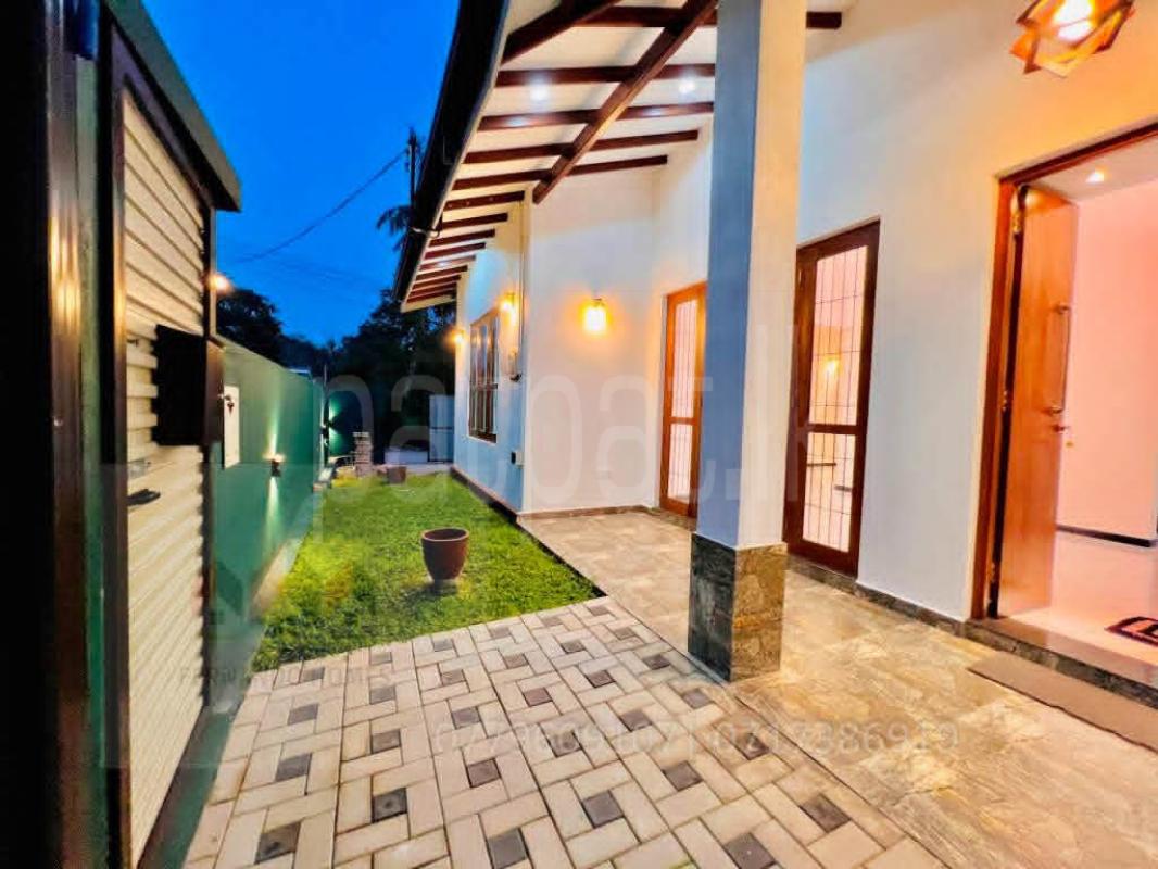 House for Sale in Negombo ads-image-1