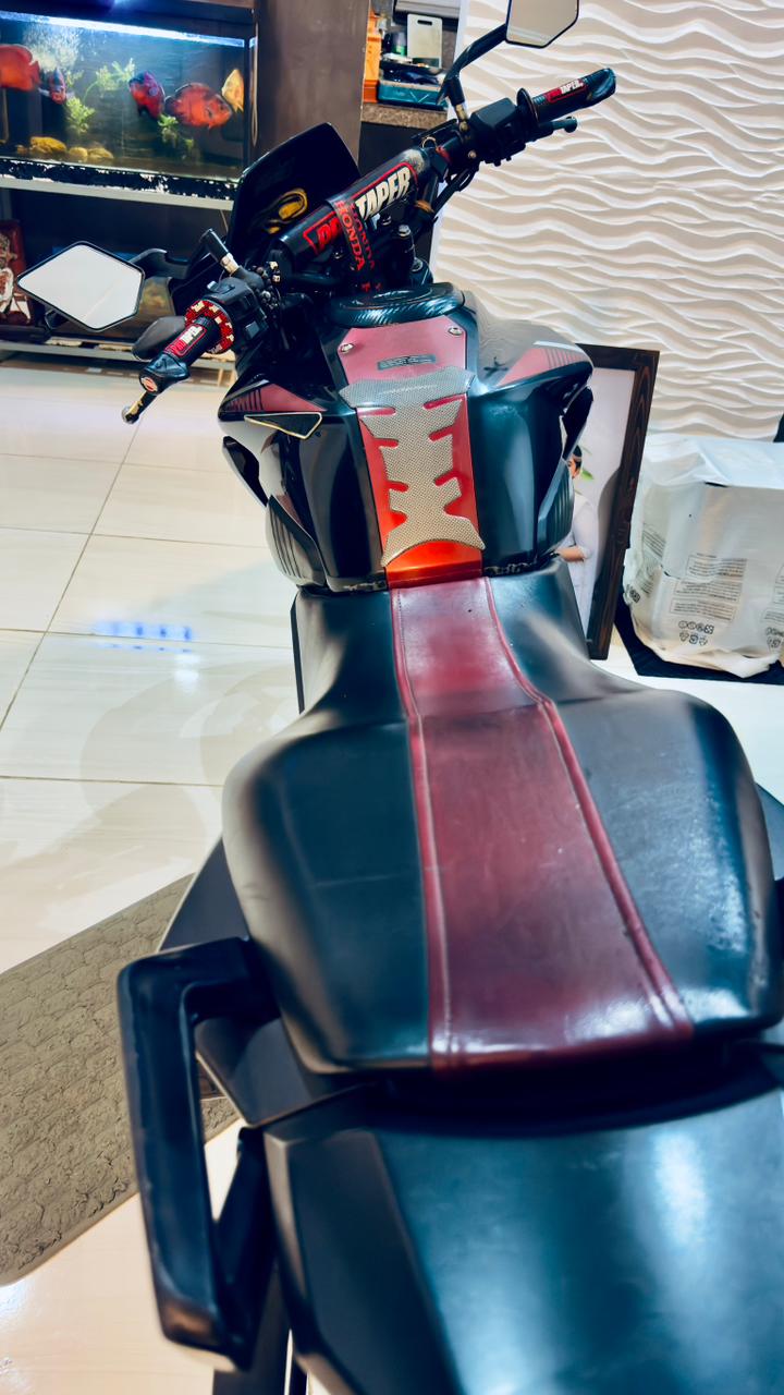 Honda X Blade 2018 - Used Bike sale in Sri Lanka - patpat.lk