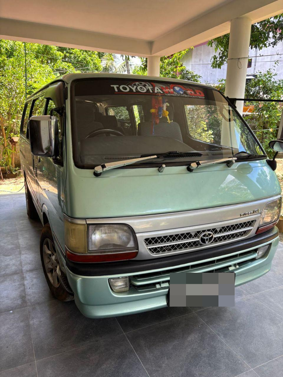 Toyota Hiace 2001 - Used Van sale in Sri Lanka - patpat.lk