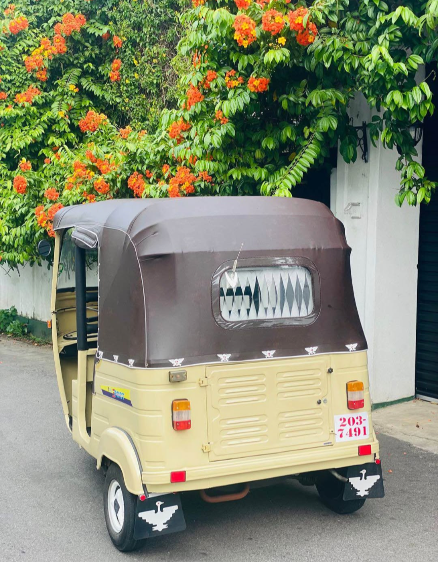 Bajaj Three Wheel 1999 - பயன்படுத்தப்பட்டது முச்சக்கர வண்டி sale in Sri Lanka - patpat.lk