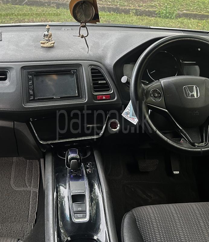 Honda Vezel 2015 - භාවිතා කරන ලද SUV රථය sale in Sri Lanka - patpat.lk