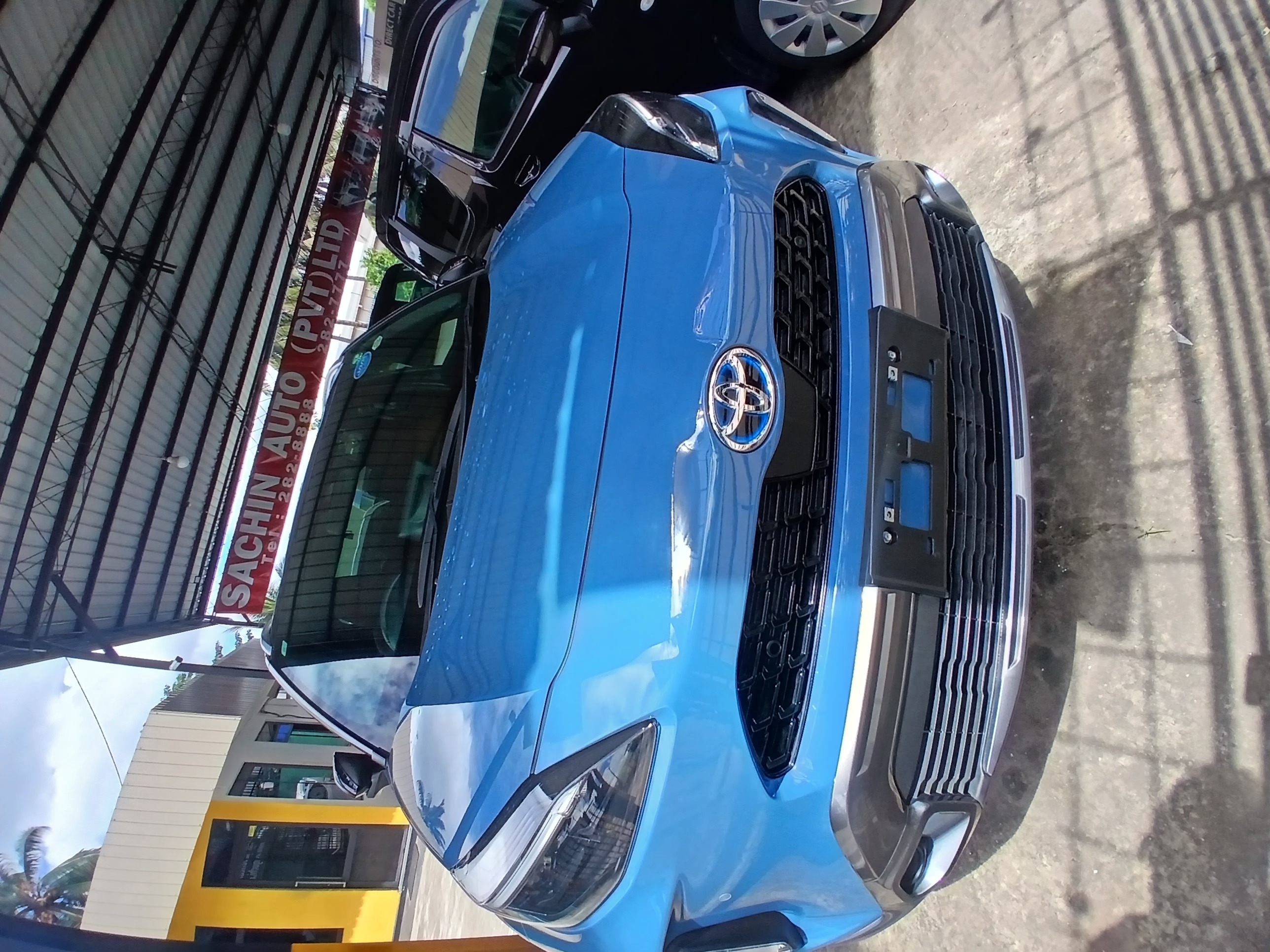 Toyota Yaris Cross 2023 - Reconditioned SUV sale in Sri Lanka - patpat.lk